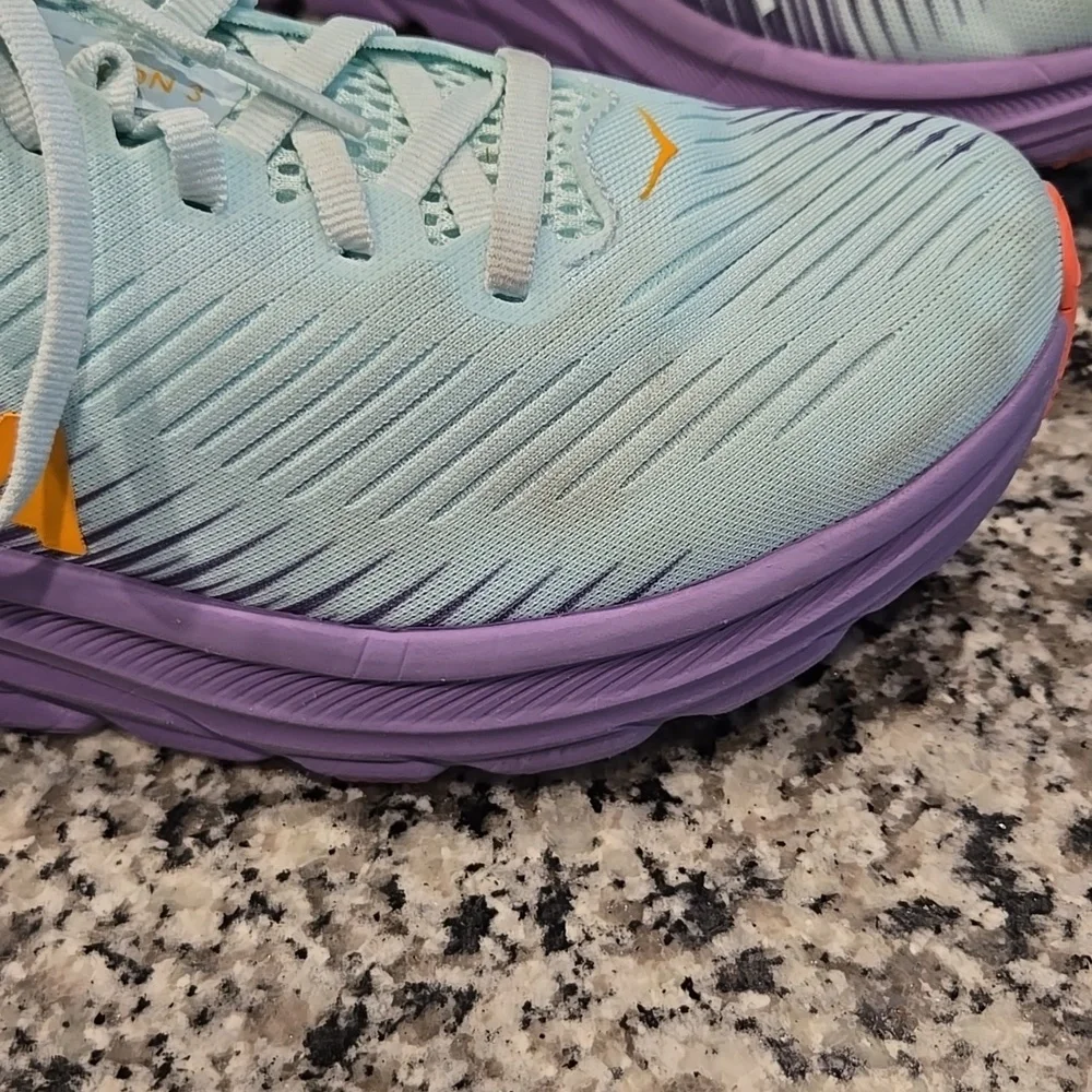 HOKA ONE ONE RINCON 3. SIZE 7.5 B. - Picture 8 of 12